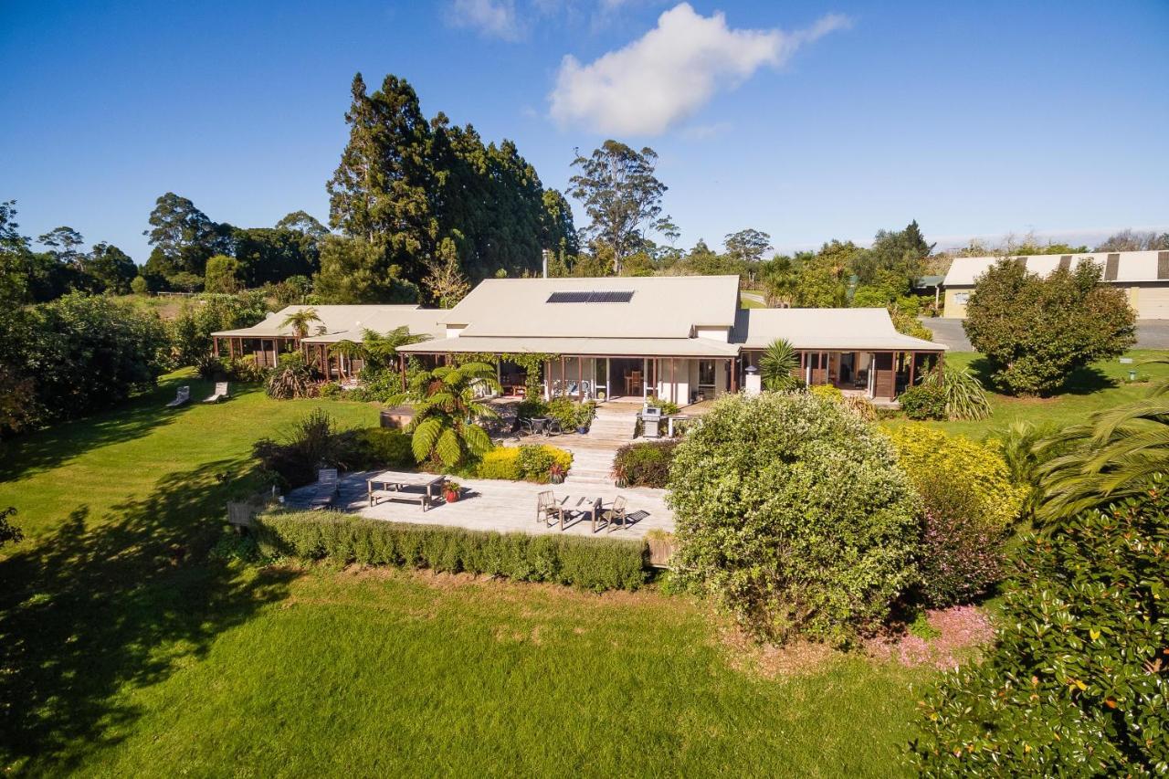 Puketotara Lodge Kerikeri Exteriör bild