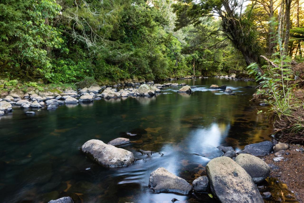 Puketotara Lodge Kerikeri Exteriör bild